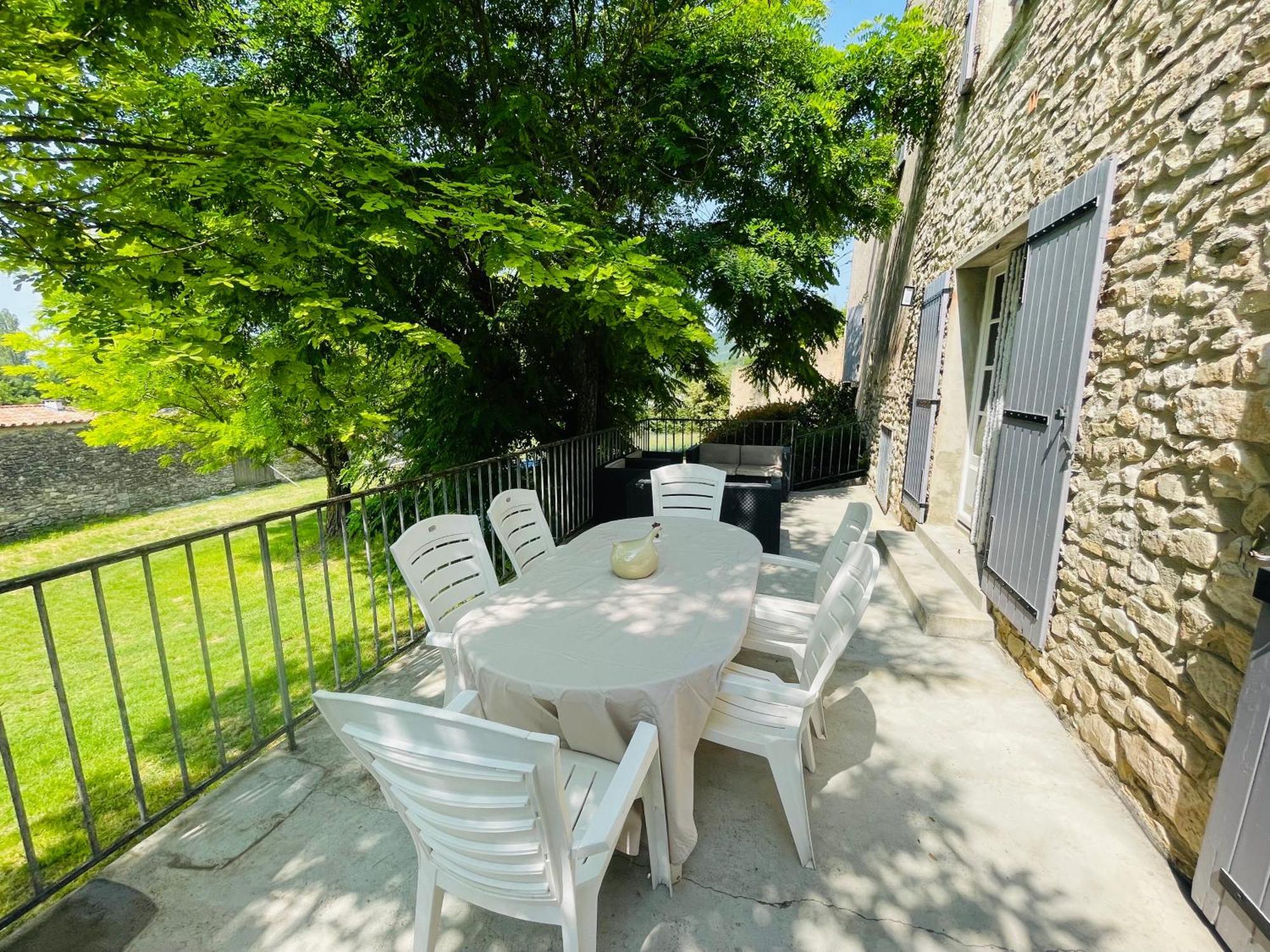 Gite La Bastide De La Loge Au Pied Du Mont Ventoux ソー・ドゥ・ヴォクリューズ 部屋 写真